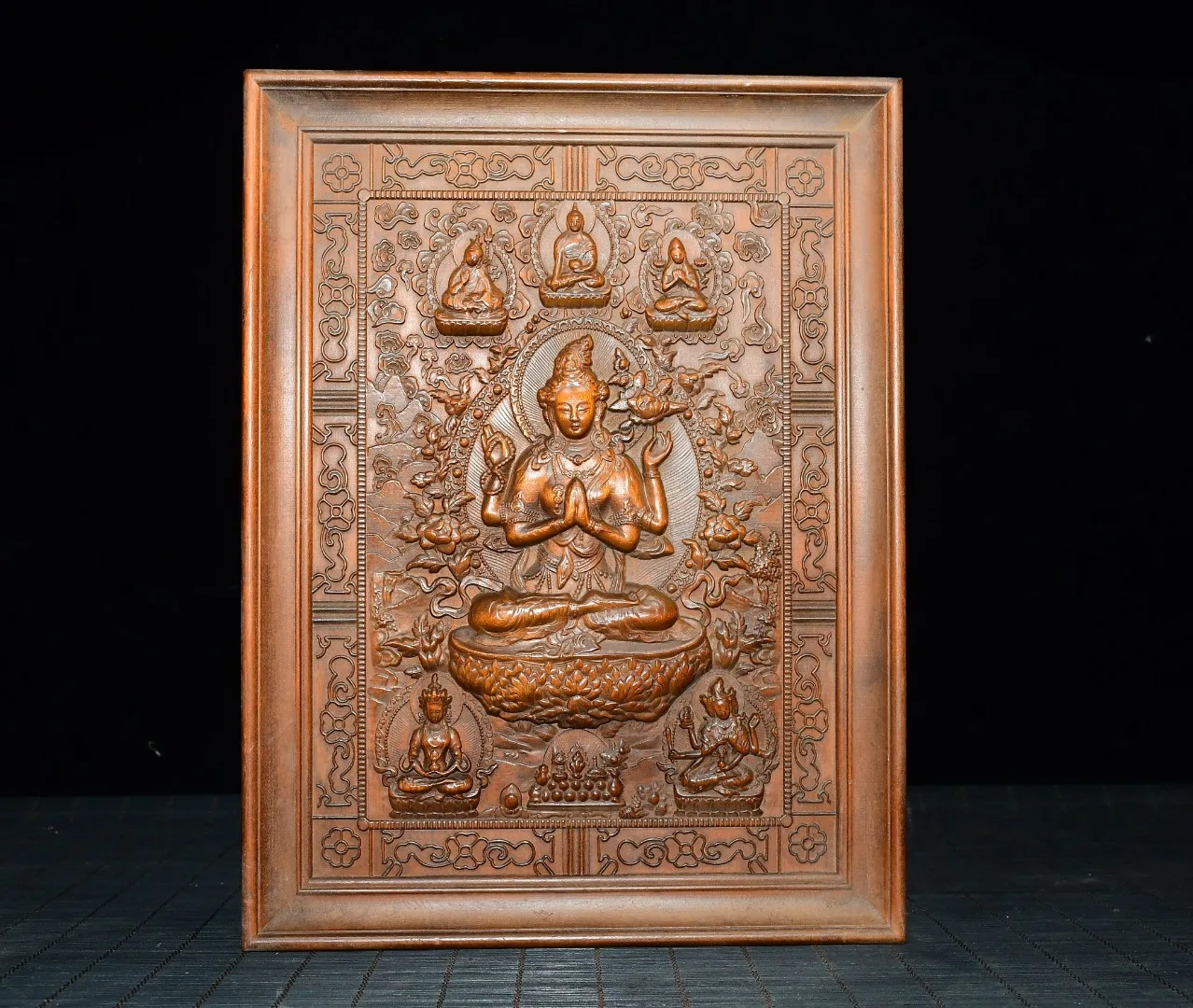 Old Boxwood High relief sculpture Four arm Guanyin Buddha board Reward Plate screen Wenfang Amass wealth Ornaments