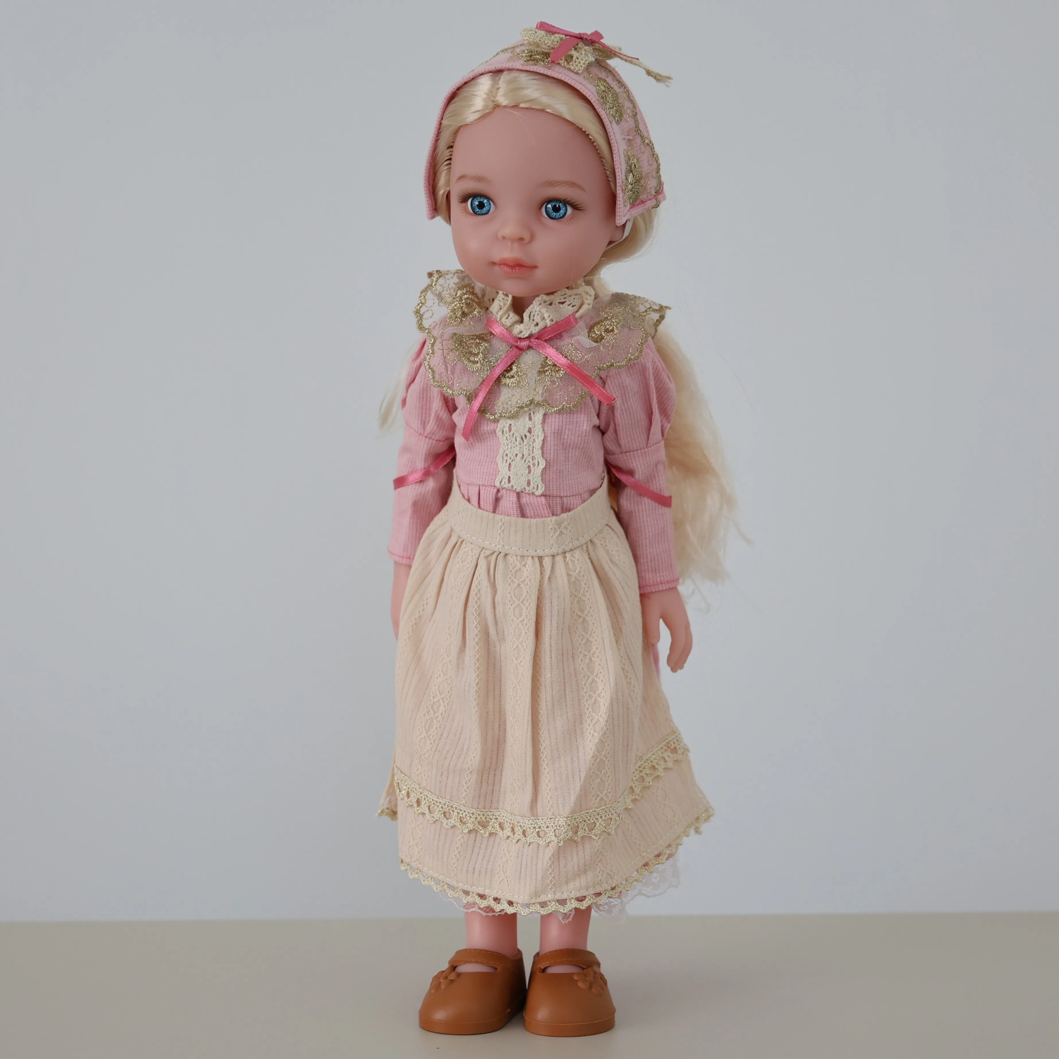 실제와 같은 인형 장난감, 13인치 가동형 소녀 인형 (옷과 신발 포함), 생일 선물