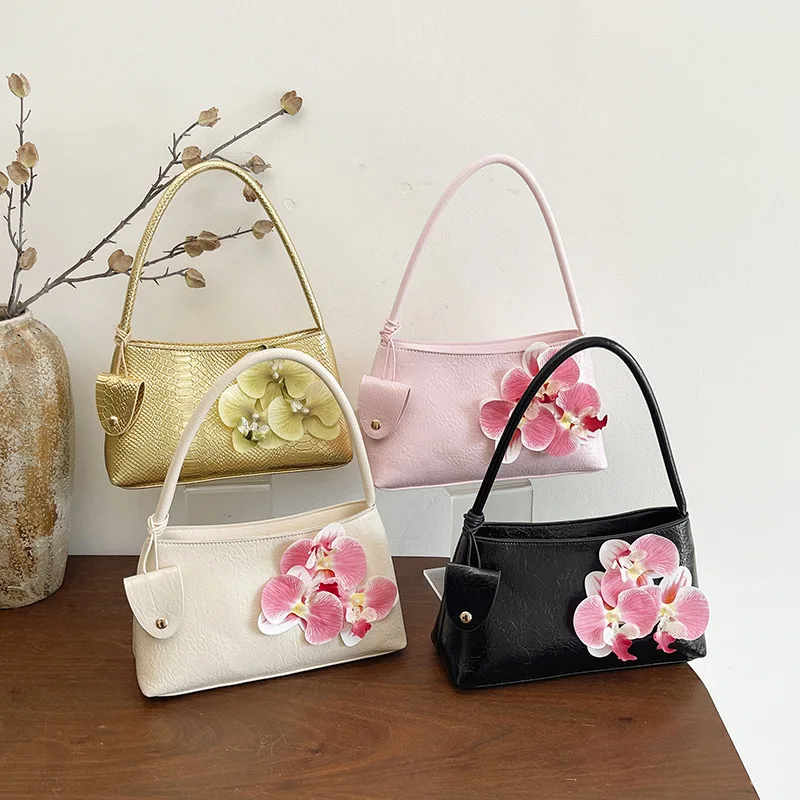 2026 New Women's Shoulder Bag Fashion High Quality Three Dimensional Flower Bag Premium Solid Color Versatile Women's Handbag