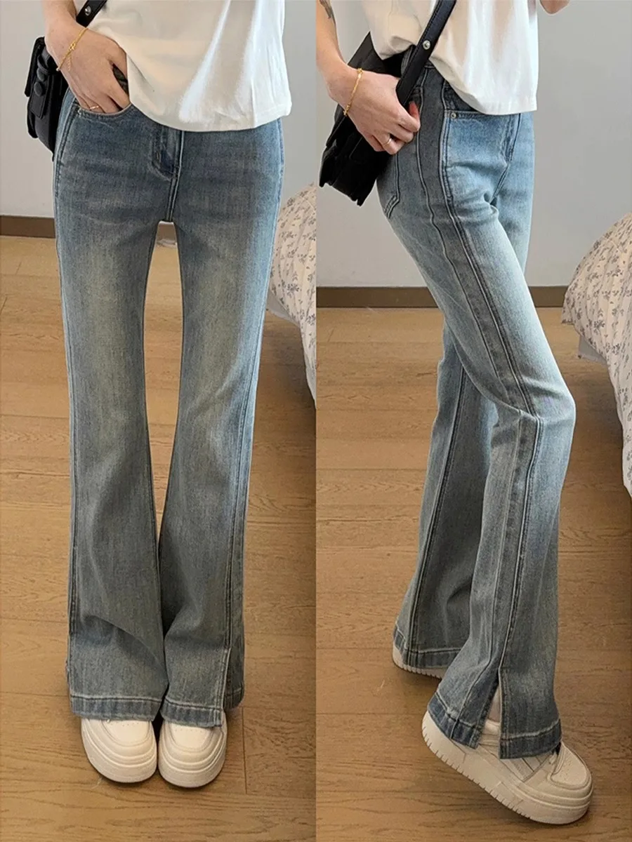 

Светло-голубые женские джинсы-клеш с высокой талией для весны, осени и зимы, модные, утягивающие, с разрезами по бокам