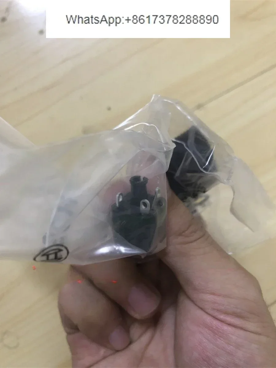 1834484063 German proportional valve plug R900023126