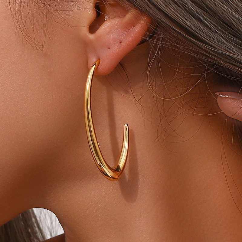 C Golden Hoop Earrings Hip Hop Minimalist Style Stainless Steel Jewelry Daily Wear Accessorie