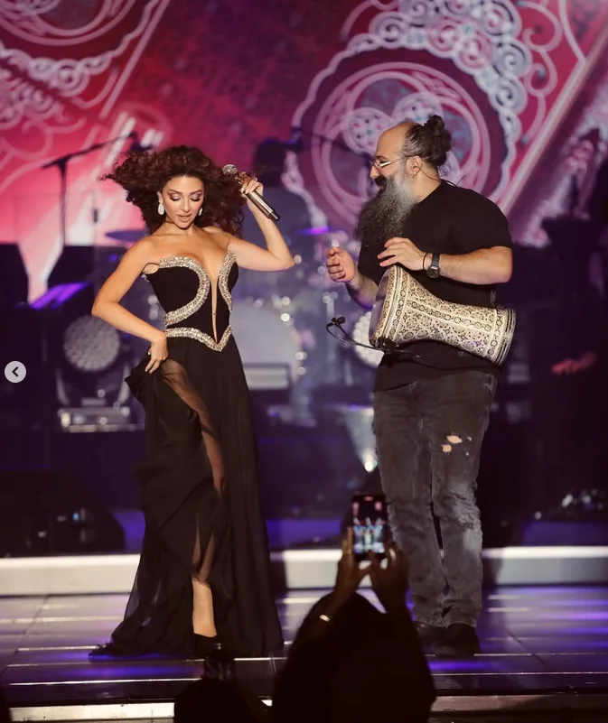 Sexy Sheer Prom Dress Beaded Crystal Long Evening Gowns Chiffon Off Shoulder V Neck A Line Formal Party Dress Black