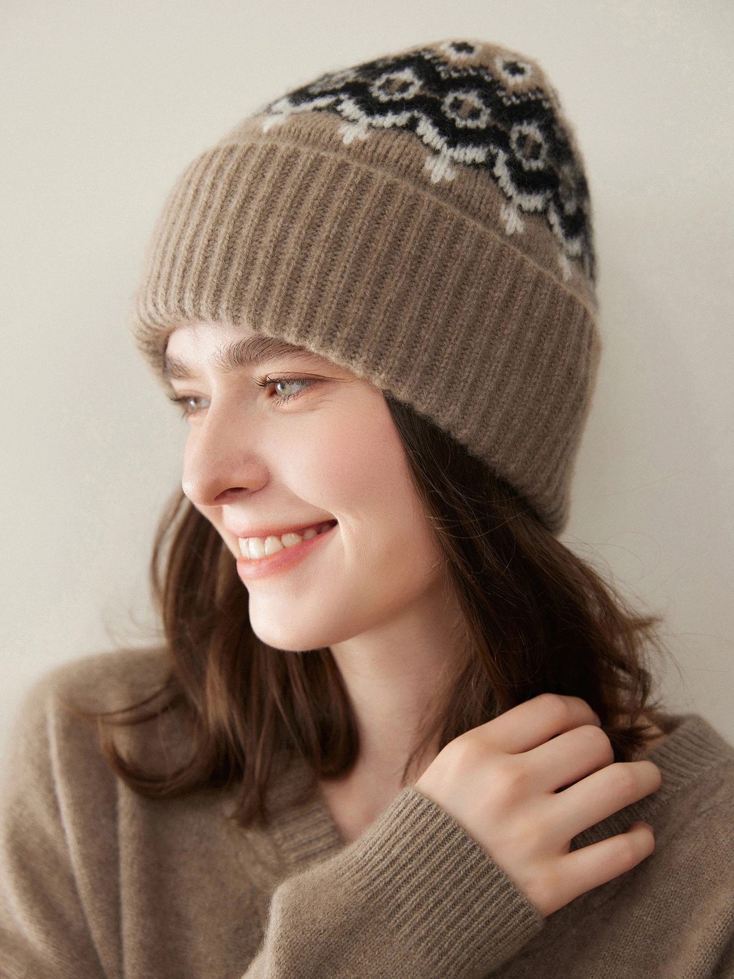 Top Quality Pure Cashmere Hat for Women Fashion Winter Hats Knitted Color Jacquard Beanie Cap Outdoor Adult Woman Soft Warm Caps