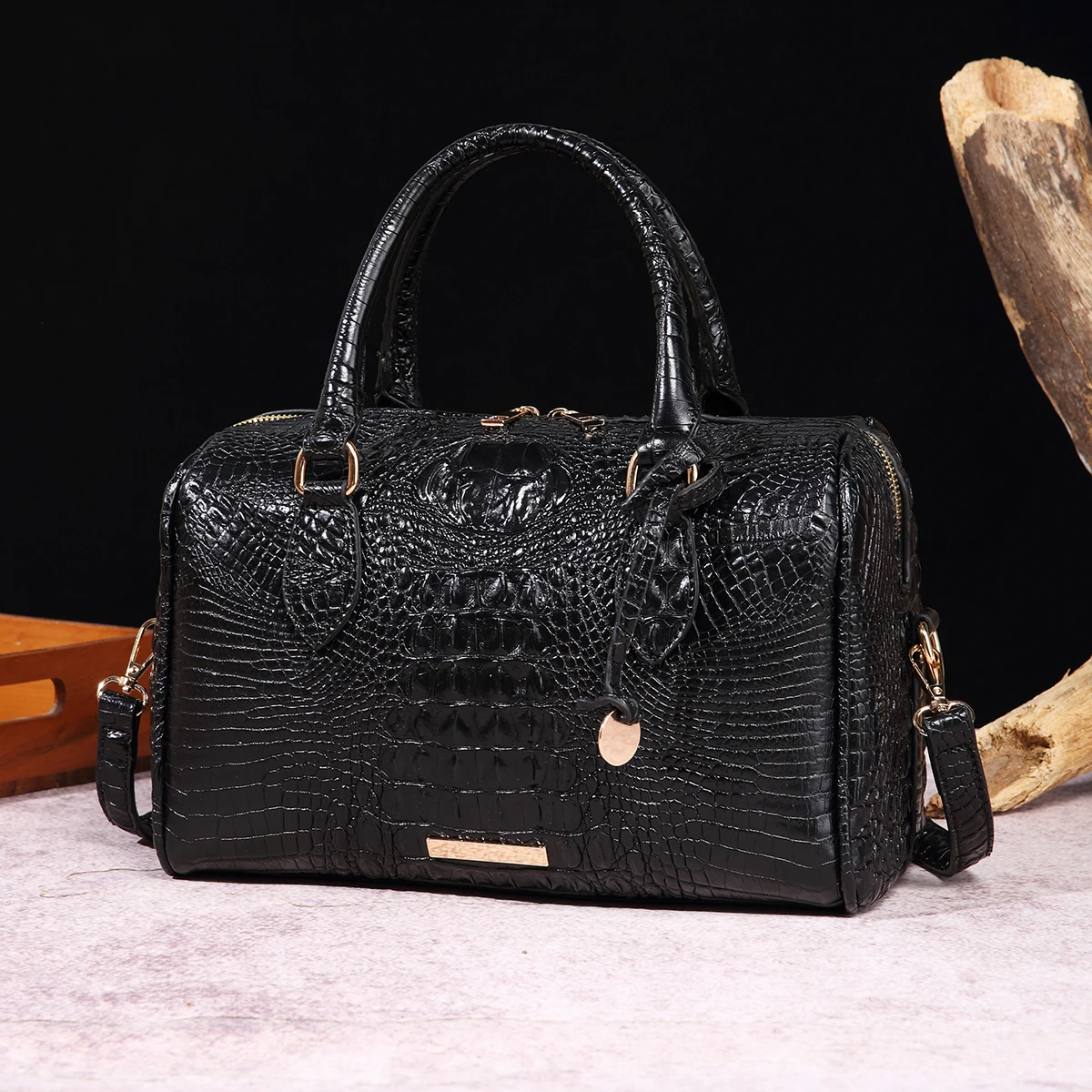 Crocodile Pattern Handbag Ombre Leather Women\'s Bag Large Capacity Shoulder Crossbody Bag Classic Style Satchel Purse