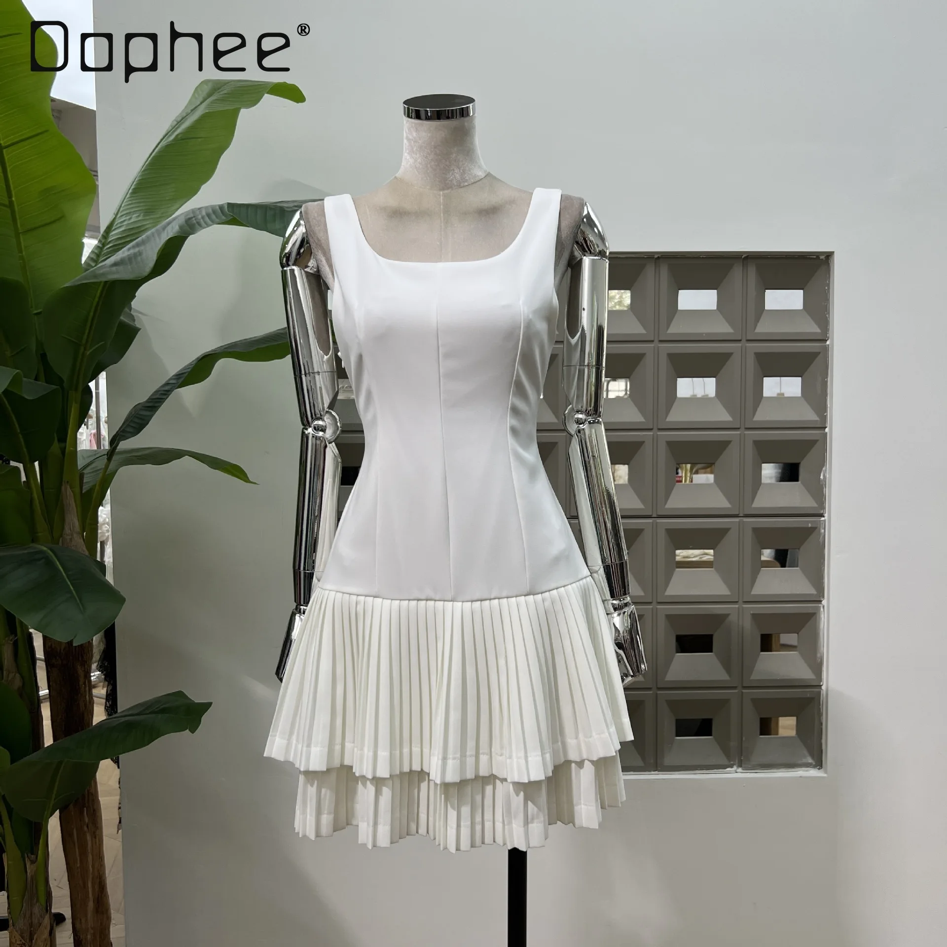 

European American Sexy Pleated Dress Solid Color Simple Versatile Sleeveless Square Neck Slim Tank Dresses High-End Mini Dress