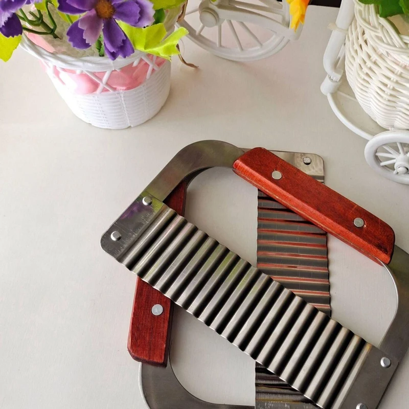Stainless Steel Crinkle Cutting Tool Potatoes Chips Cutter Carrot Slicer With Wooden Handle Food Vegatable Cutting Knife