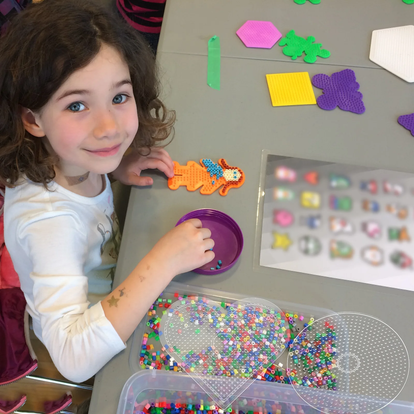 مجموعة واحدة من ألواح الخرز القابلة للتشكيل، ألواح بلاستيكية شفافة كبيرة الحجم متعددة الأشكال، قوالب حرفية للأشغال اليدوية الإبداعية