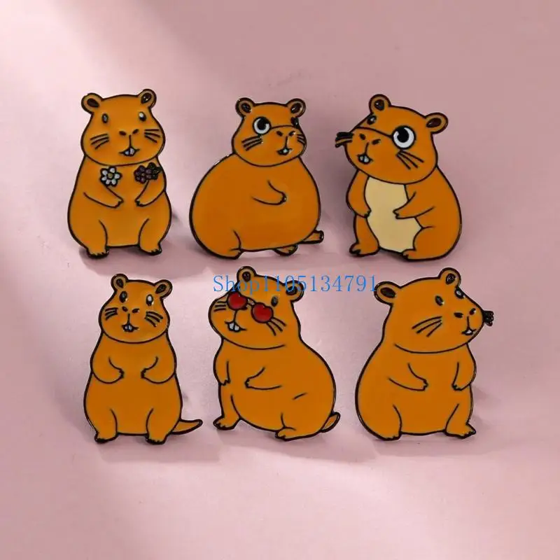 98km عصري Capybara الكرتون صدر طية دبوس عصري Capybara المعادن صدرية الدبوس الزخرفة للأزواج والاتجاهات