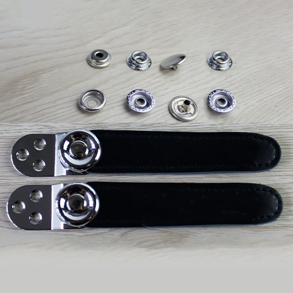

Accordion Bellows Strap Holder in PU Leather Adjustable Distance Buckles for Comfort with 2 Straps and 4 Accessories