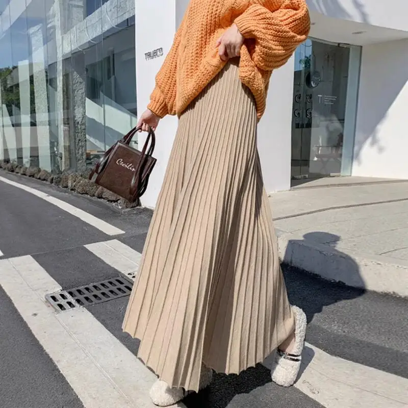 2025Women New Autumnwinter Retro Dress Knitted Half Skirt Skirt High Waist for Skinny Look Elastic Waist Drop Hundred Fold Skirt
