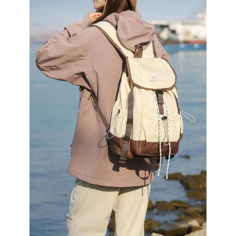 Women's lightweight versatile backpack with a unique design, niche Korean-style backpack for girls, large capacity for hiking, m