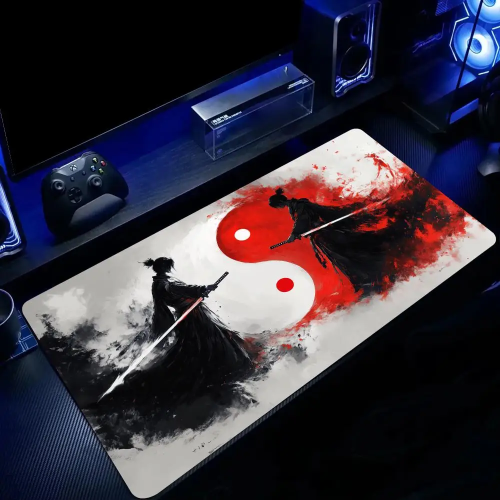 لوحة ماوس بتصميم توضيحي للمحارب باللونين الأسود والأحمر، حصيرة مكتبية بحافة مخيطة غير قابلة للانزلاق، لوحة ألعاب، وسادات ماوس للكمبيوتر