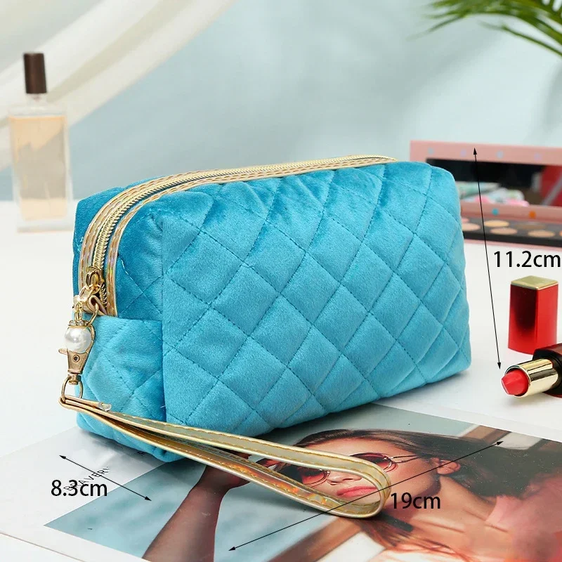 Velvet Women Cosmetic Bag Travel Large Makeup Bag Solid Color Zipper Lipstick Storage Bags Female Make Up Organizer Pouch