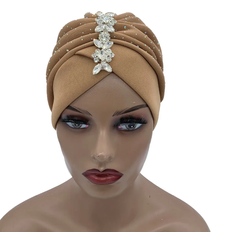 2023 Pleated Turban Cap With Shinny Rhinestone Women Fashion Head Wrap African Auto Gele Headtie Muslim Headscarf Bonnet