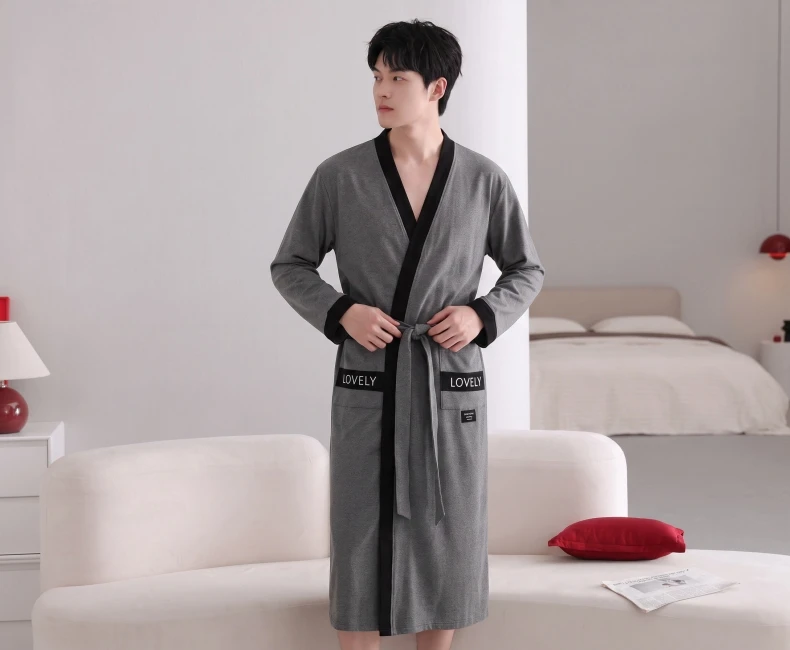 Bata para hombre de manga larga