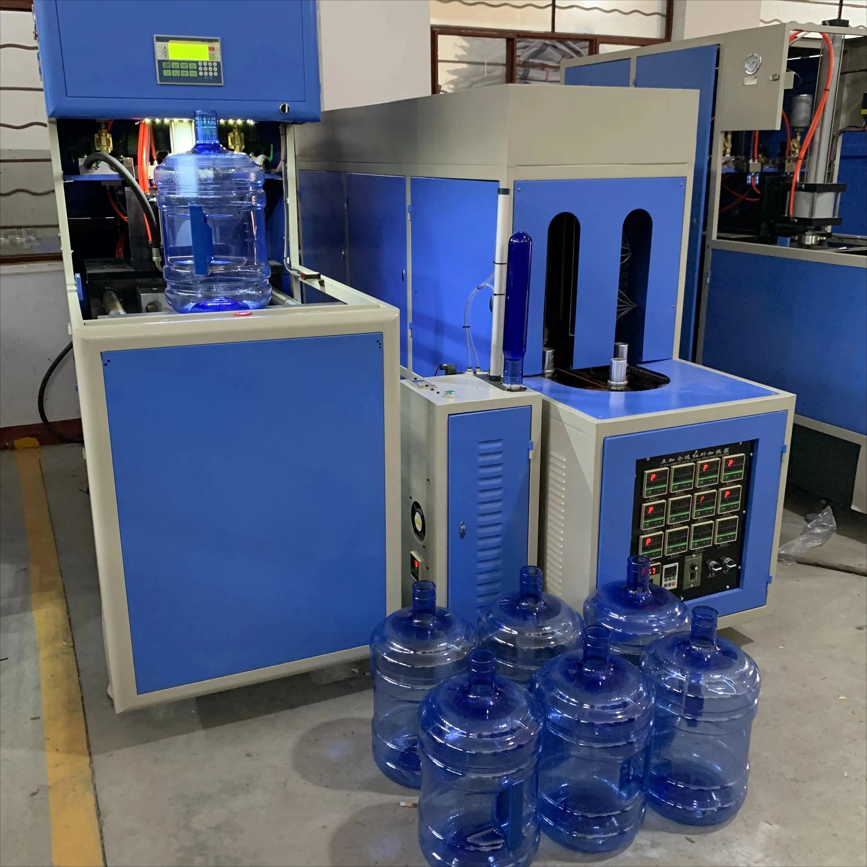 Semi-Automatic Bottle Blowing Machines 600ml 1.5ml Capacity 5tone with PE PET EVA PPR EPS Processing Core Components Incl