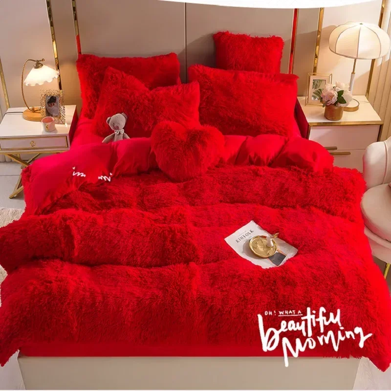 

Luxury Plush Fabric Autumn And WInter Thickening Warmth Red Coral Fleece Four-piece Ded Soft Crystal Plush Quilt Cover For bed