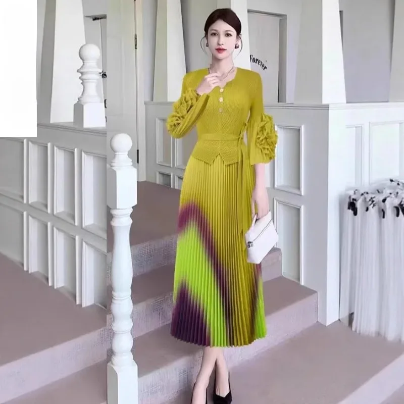 

New Dress Autumn Women's 2025 New Models This Year Popular Printing Multi-color Temperament Long Skirt Clothing