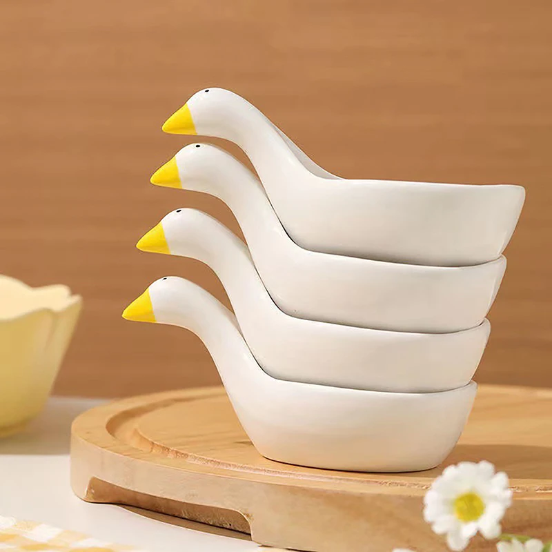 Swan Shaped Seasoning Dish Soy Sauce Plate Ceramic Disc Tomato Holder Salad Dressing Container Creative Table Decoration Home