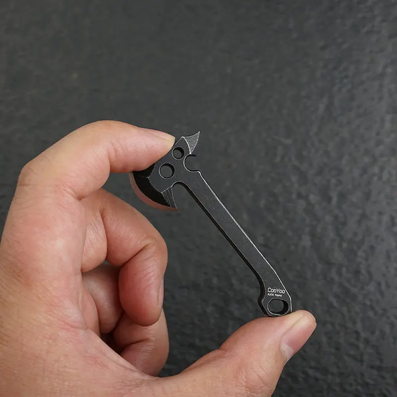 Outdoor Portable EDC Mini Tactical Axe Keychain Tools