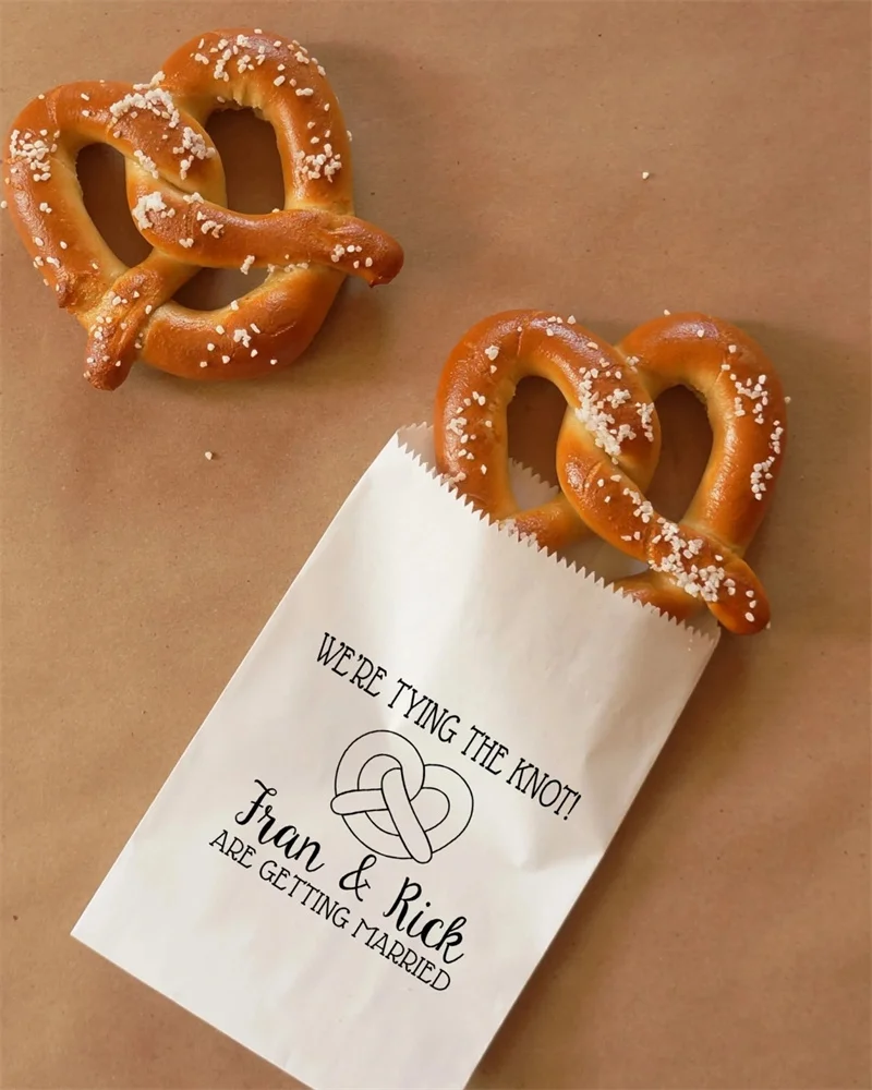 50 Engagement Party Pretzel Bags, Hot Pretzel Sacks, Wedding Snack Bags, Bakery Bags, Party Favor - Personalized - Lined, Grease