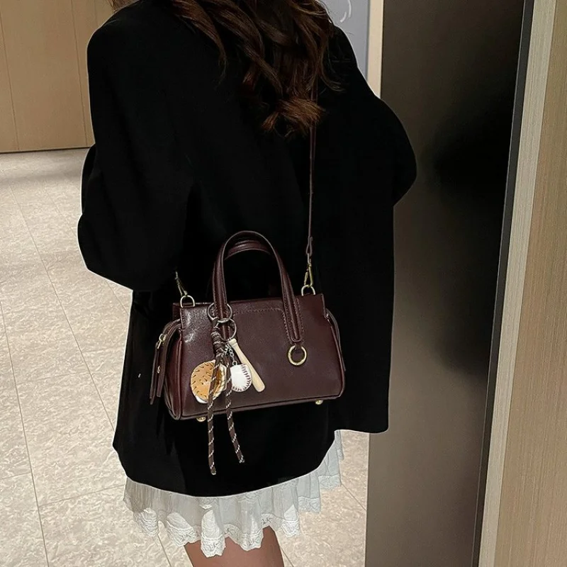 

Foldable Travel Crossbody Bag For Women, Water-Resistant Nylon Shoulder Purse With Hidden Pockets, Compact & Functional Design