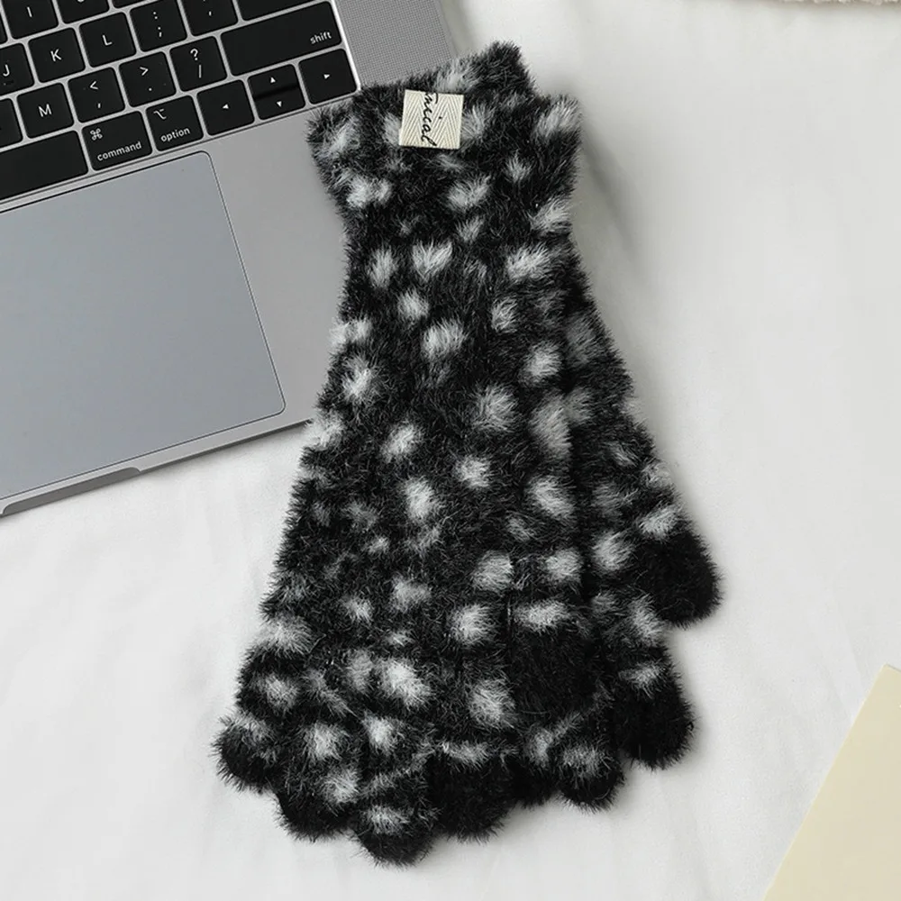 

Модные зимние теплые перчатки с кроликом, вязаные теплые вязаные варежки с сенсорным экраном, эластичные мягкие грелки для рук, холодная погода