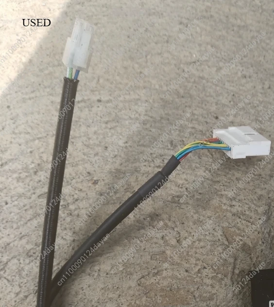 

1 шт. мотор SGM-A5A3NT14, аксессуары