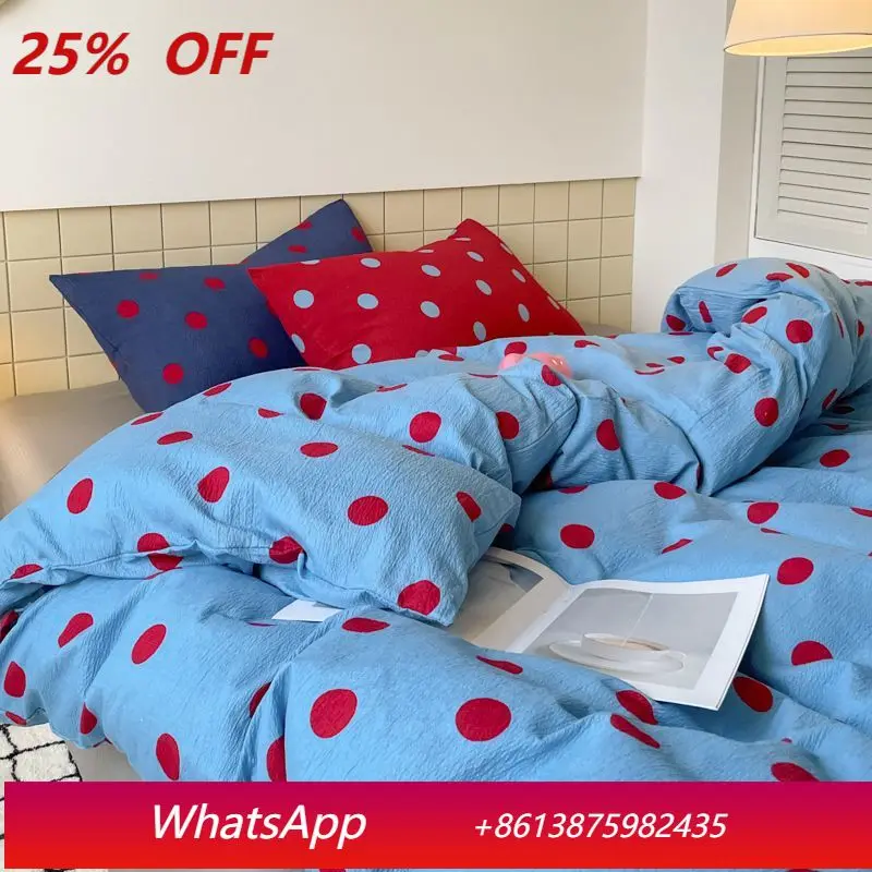 

Polka Dot Bedding Set Blue and Red Dot with Pillowcase Four-piece Set