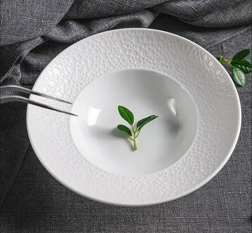 

Nordic Style Creative Ceramic Tableware White Soup Bowl Western Restaurant Dessert Salad Pasta Plate Home Kitchen Round Plate