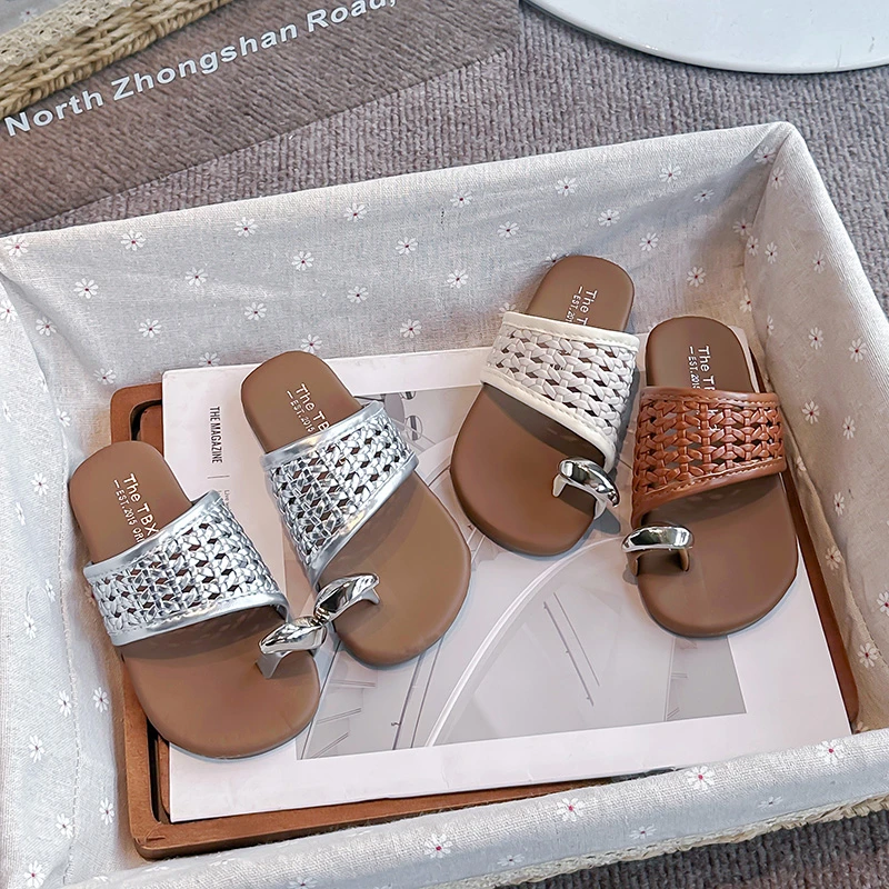 Kids Slippers Weave Trendy Girls Princess Sandals Soft Non-slip 2026 Summer New Children Casual Shoes Korean Style Versatile