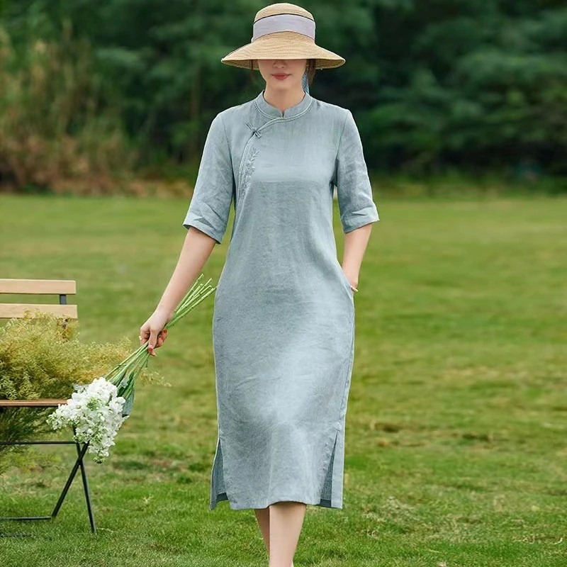 

Linen Women's New Style Chinese Cheongsam High-end Embroidered Cotton Linen Blue Qipao Dress Traditional Clothes