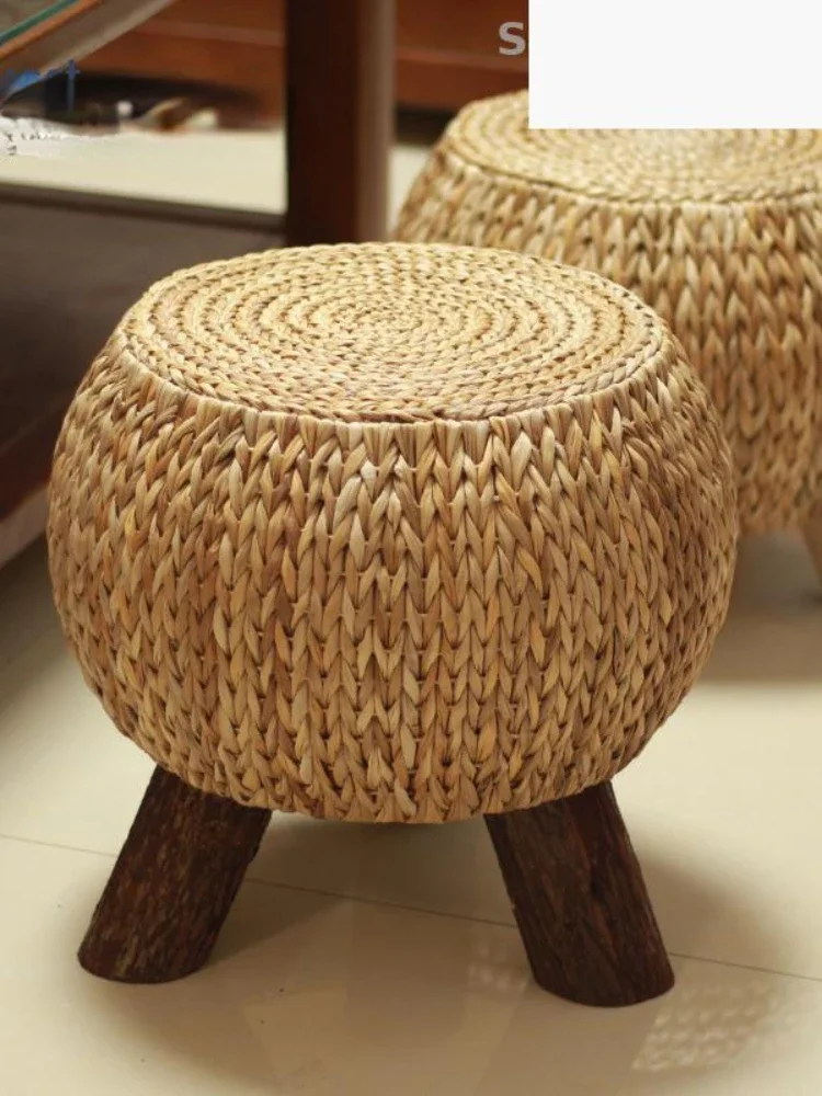 Straw woven stool pastoral country low rattan weaving shoe stool sofa sitting pier fashion solid wood small round