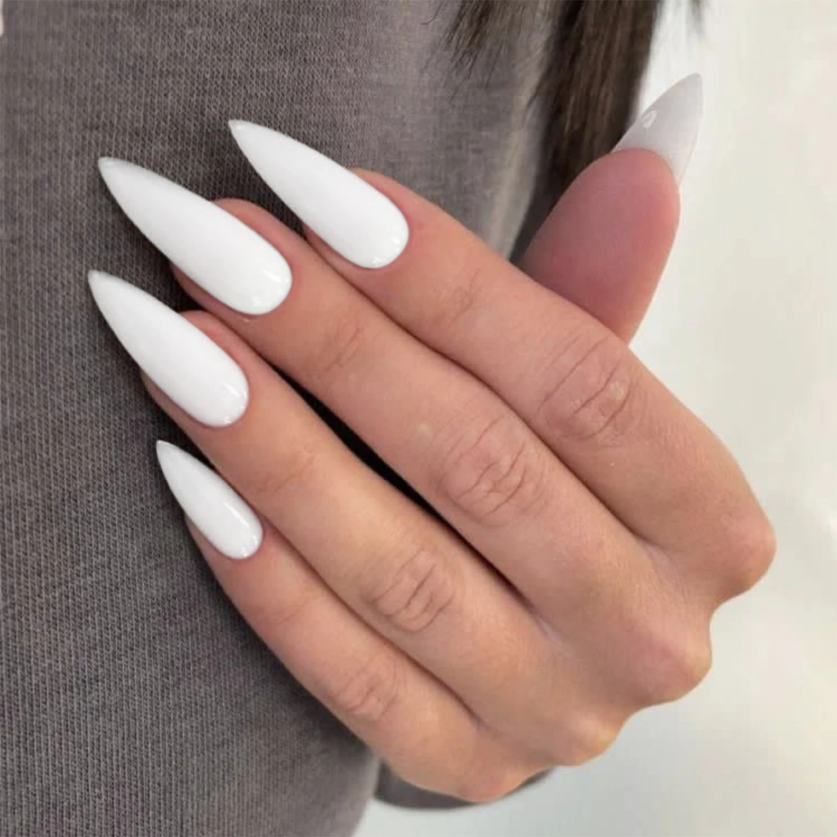 24 teile/satz Künstliche Nägel Cat Eye Französisch Tipps Dekoration Faux Drücken Sie Auf Falsche Nagel Glitter Tragbare Acryl Set Drücken Sie auf Nagel Tipps