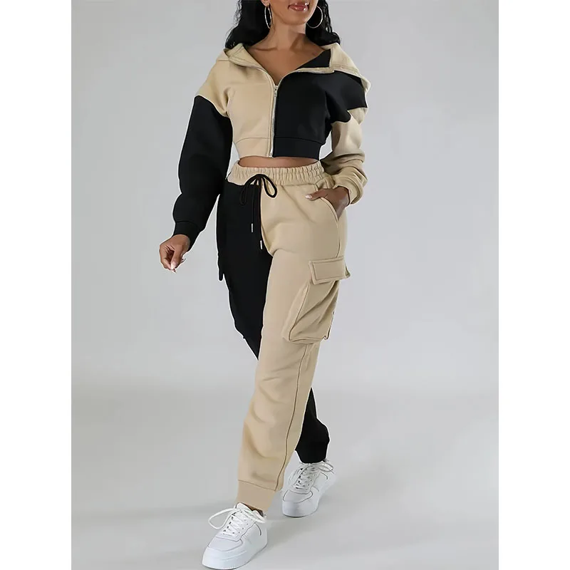 Sporty women\'s suit Fashion color contrast patchwork short hooded coat and cargo sweatpants two-piece set