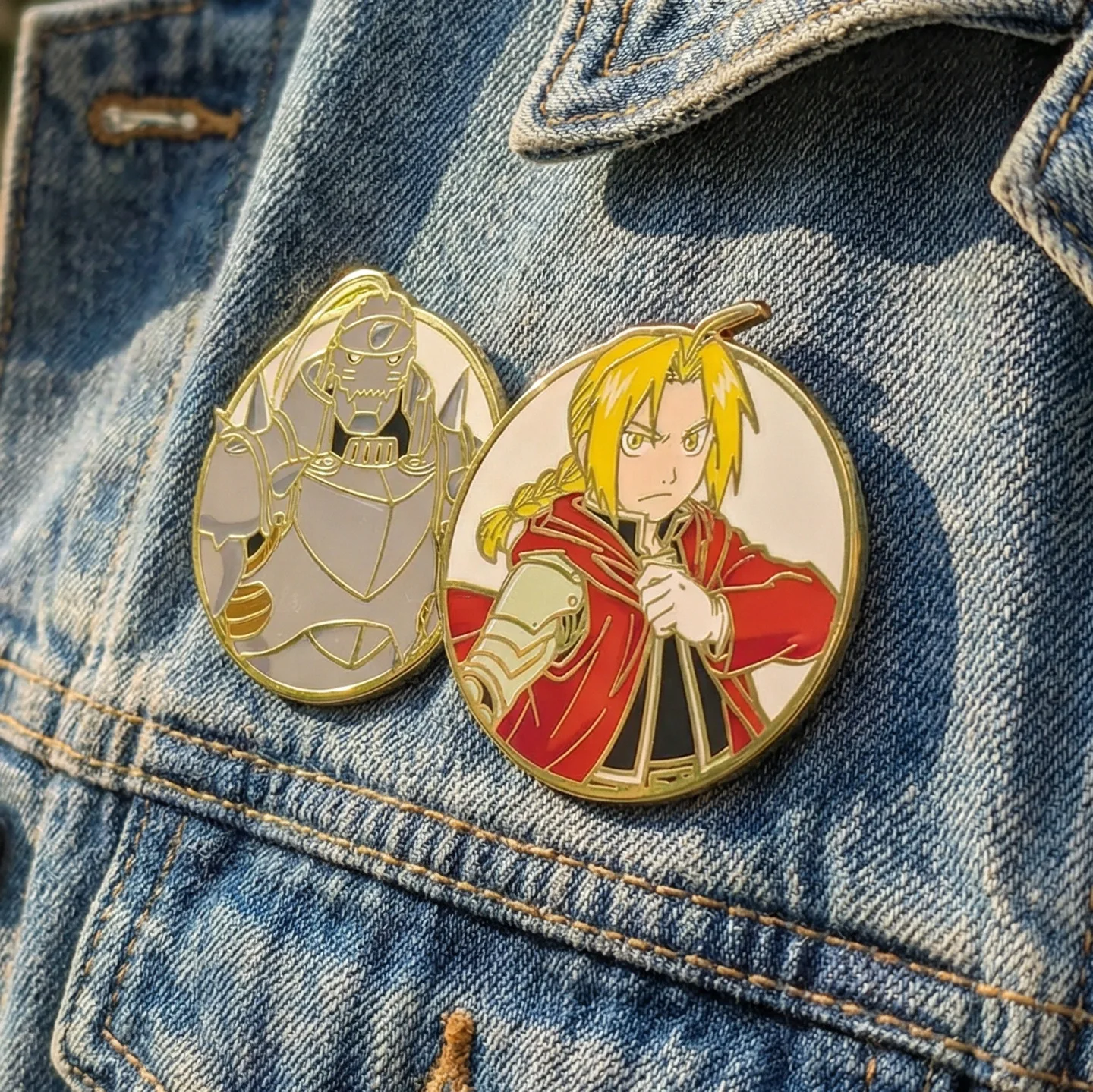 Edward Elric Alphonse Pins Anime Fullmetal Alchemist Badges Pendant Manga Brooches for Backpack Clothing Lapel Cosplay Toy Decor