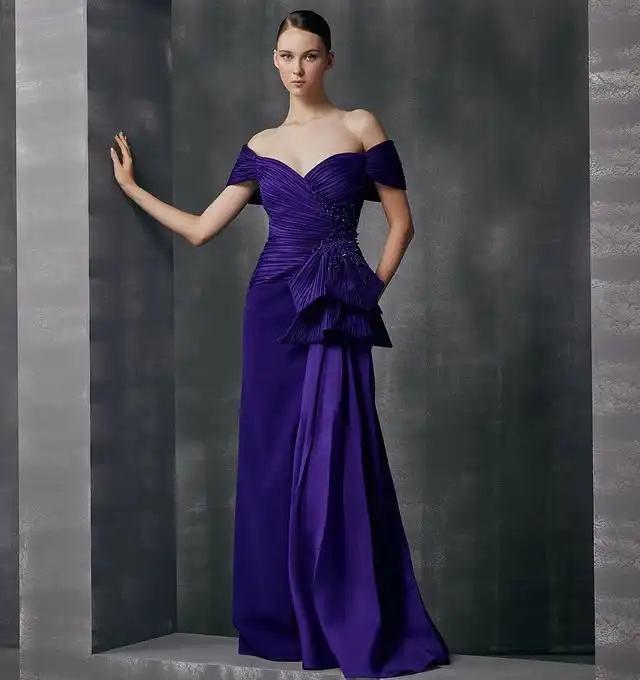 

Evening Gown Pleated Customized Off the Shoulder Purple Prom Dresses with Ruffles Train Pleated Satin Formal Wedding Dresses