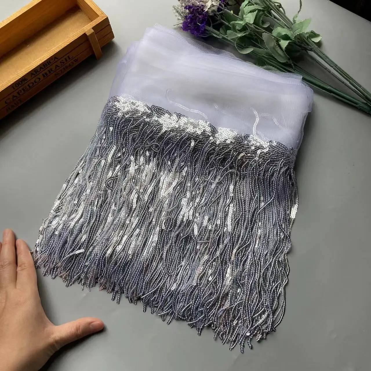 

2 Yards Silver 20cm Sequins Tassel Lace Fabric Fringe Trim Ribbon DIY Dance Performance Dresses Decoration Accessories