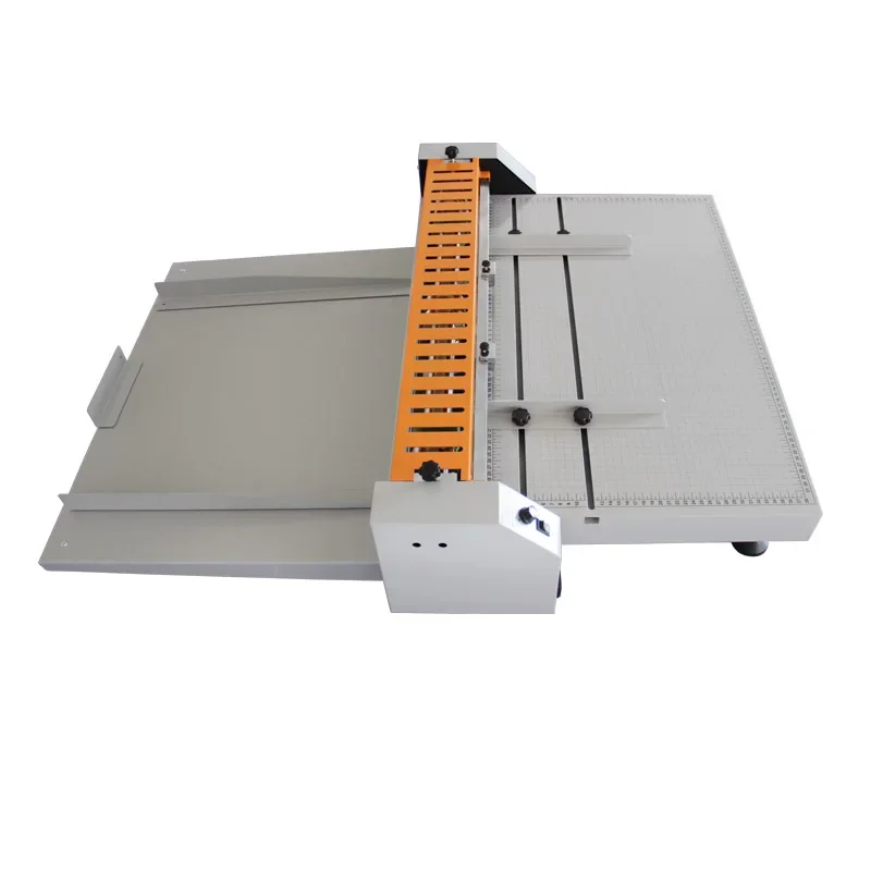 

SG-660E Multi-Function High Speed 660mm Electric Paper Creasing Perforating Half Cutting Machine With Paper Stacker