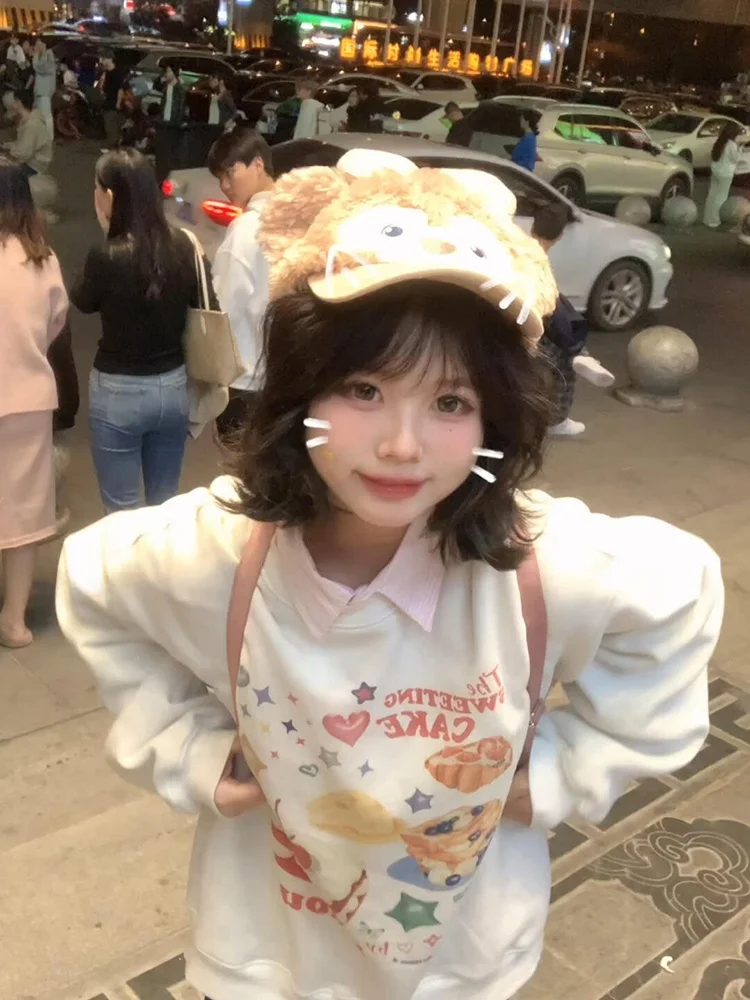 

Cute Sweet Girl Interest Print round Neck Fleece Women's Autumn Winter Loose Versatile Small Size Overhead No Hat Top
