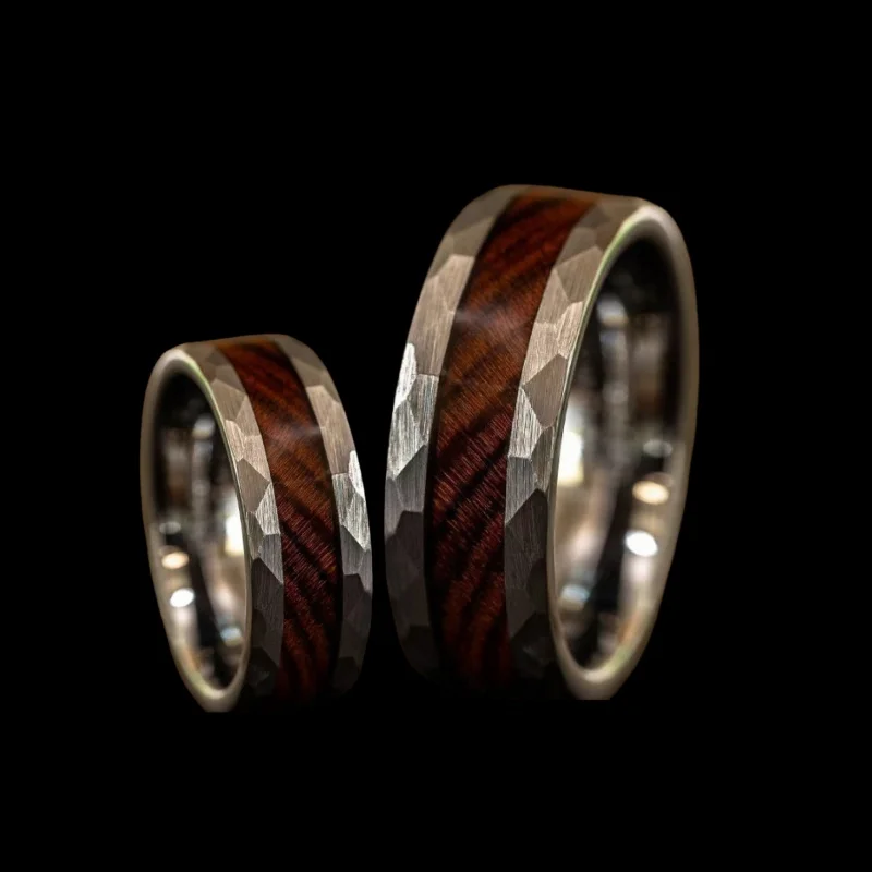 Steel Diamond Deep Red Wood Grain Ring,Fashionable Men's Stainless Steel Ring,  Engagement Ring, Men's Wedding Ring, Jewelry