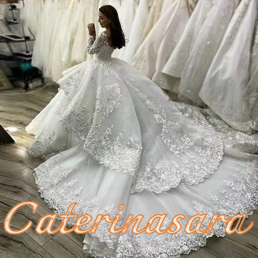 Princess V-neck Wedding Dresses Lace Applique Long Sleeves  Tiered Skirt Dubai Arabic Bridal Gown Luxury Vestido De Novia