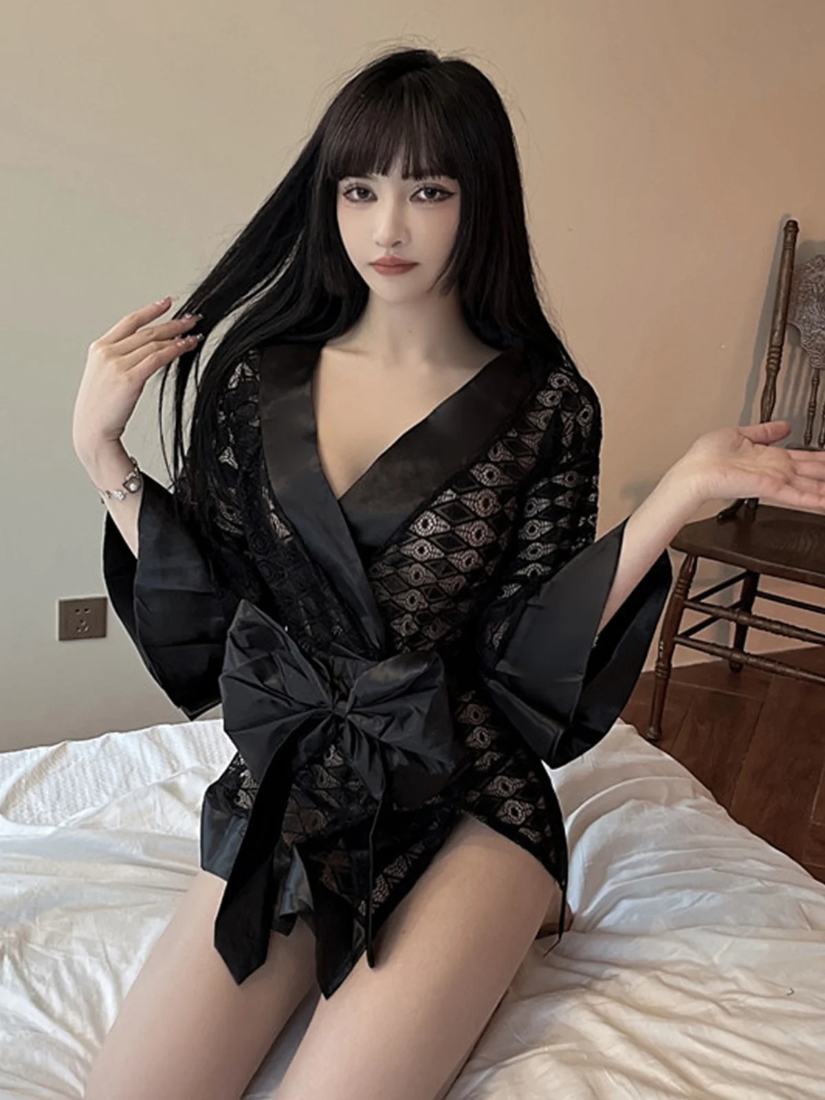 

Сексуальное японское кимоно-халат с открытым передом, свободного кроя, с завязками, из полиэфирного волокна, короткое пальто