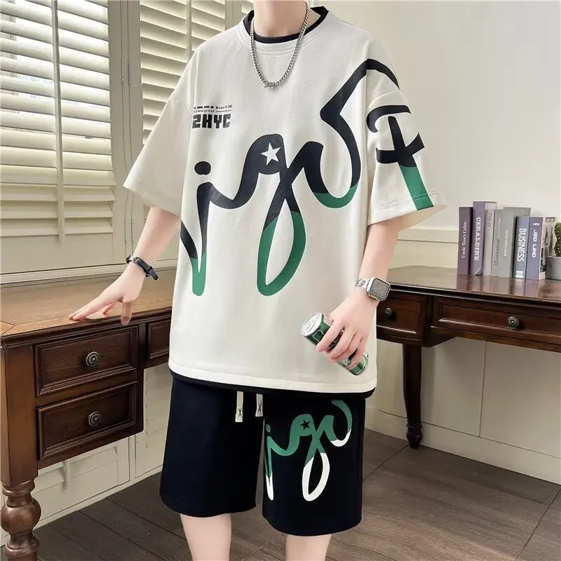 M-6XL Oversized Men's Sports Suit Korea High Street Fashion T-shirt Shorts Two-piece Set Men Retro Neck Top Designer Clothes Men