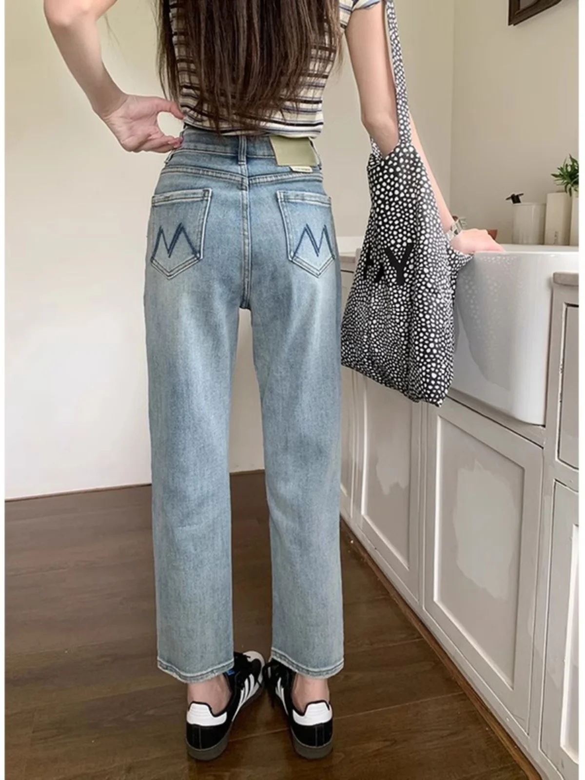 

High Waist Slimming Nine-Foot Blue Jeans Women plus Size Conceal Meat Thin Loose Straight Tube Summer Jeans for Young Women