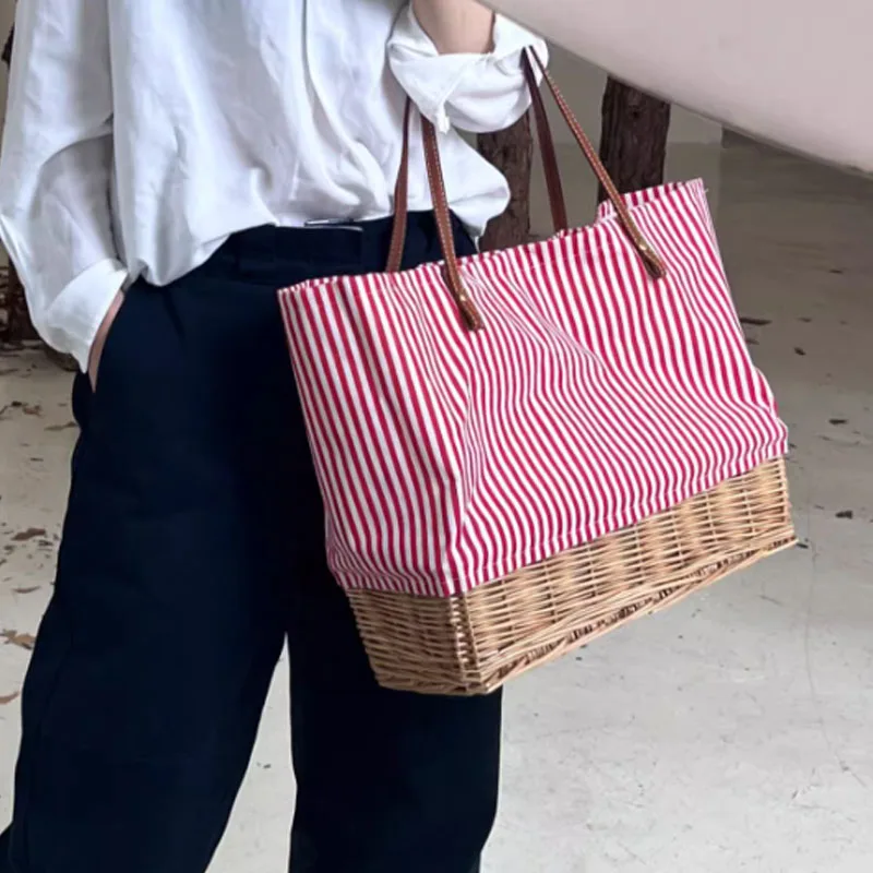 

Handmade Straw Woven Women Bag Large Capacity Striped Patchwork Handbag High-quality Vacation Bag Summer Beach Bag