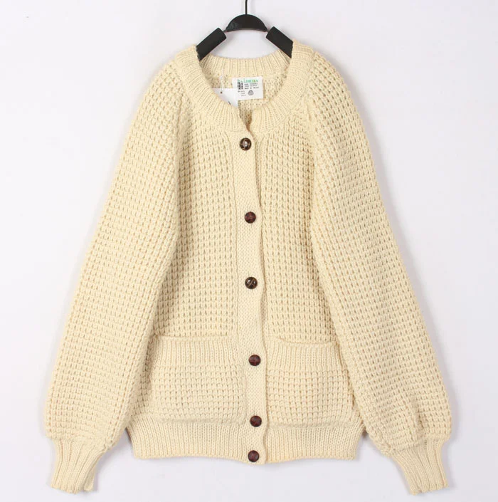 

Винтажный белый 3D-вязаный шерстяной кардиган на осень-зиму, свободный крой, длинный рукав, круглый вырез, на одной пуговице, теплый, Bean Bean