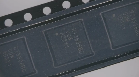 

5PCS RT3606BCGQW QFN Pulse-Width Modulation Controller IC Chip