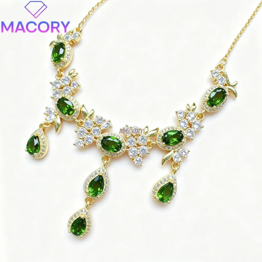 Natural Diopside Necklace S925 Sterling Silver Exquisite and Luxurious Design Eye-Catching for Banquets Ceremonies and Parties